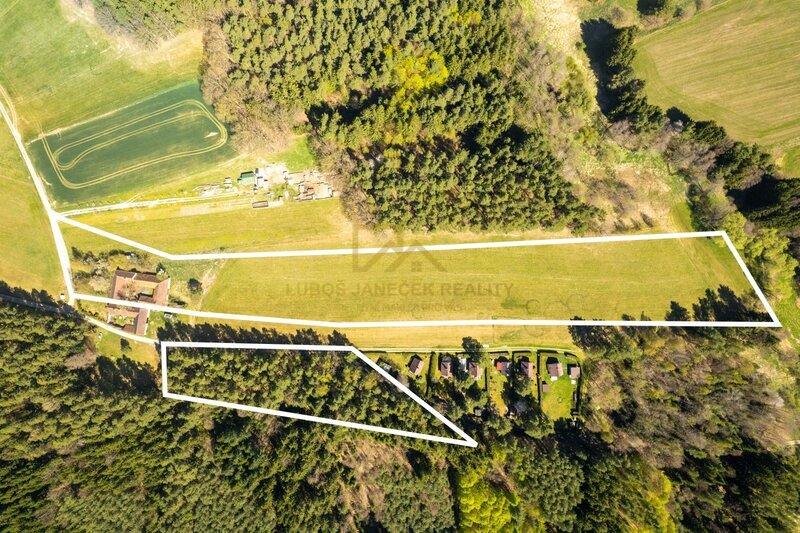 Prodej zemědělské usedlosti Rejta, pozemky 74 087 m²