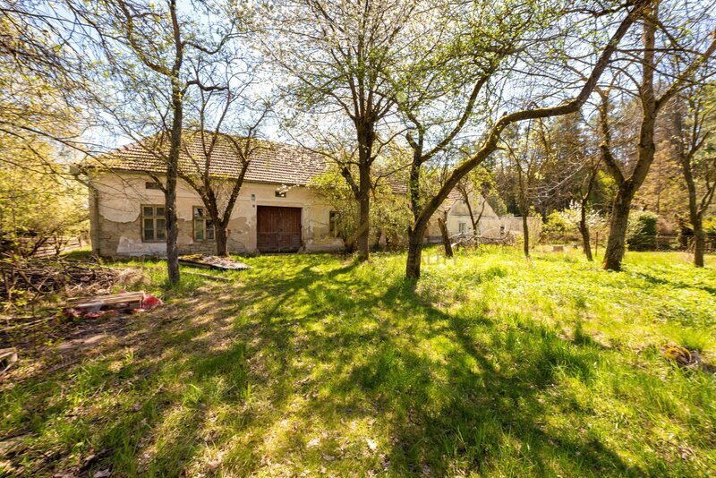 Prodej zemědělské usedlosti Rejta, pozemky 74 087 m²