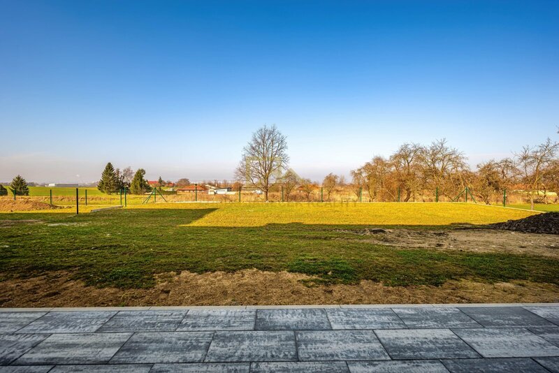 Prodej rodinného domu 4+kk, zahrada, terasa, parkovací místo, Hůry