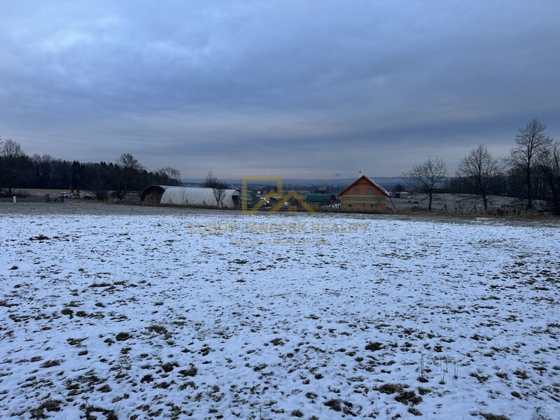 Prodej pozemků na okraji obce Boršov nad Vltavou