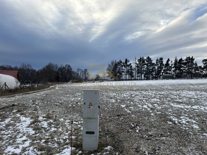 Prodej pozemků na okraji obce Boršov nad Vltavou