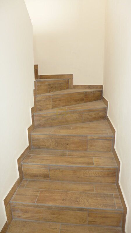 Pronájem novostavby rodinného domu , zahrada, 2 parkovací stání, možnost garáže