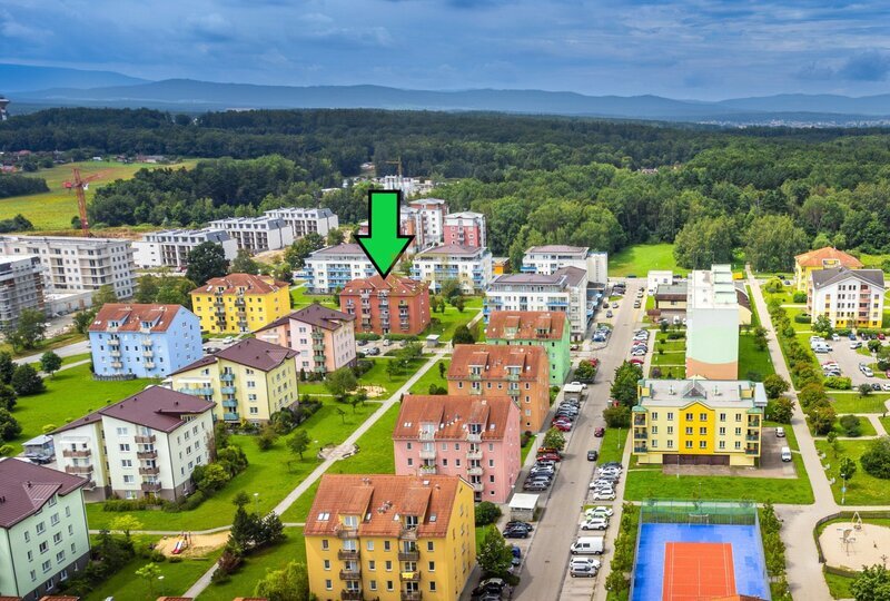 Pronájem kompletně zařízeného bytu 1+kk, balkón, sklep, Spojovací, České Budějovice