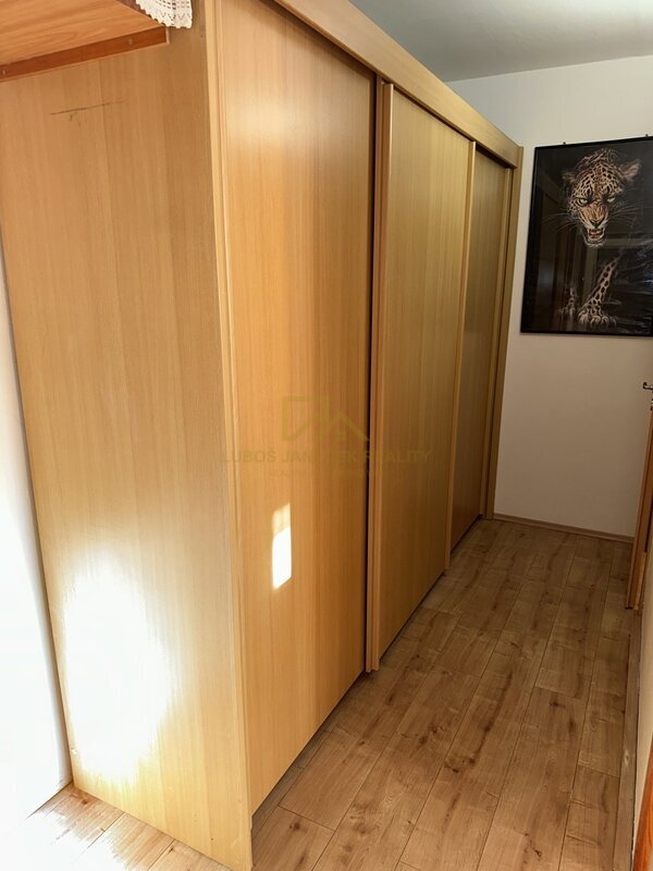 Pronájem bytu 2+1, balkon, sklep, Kaplice